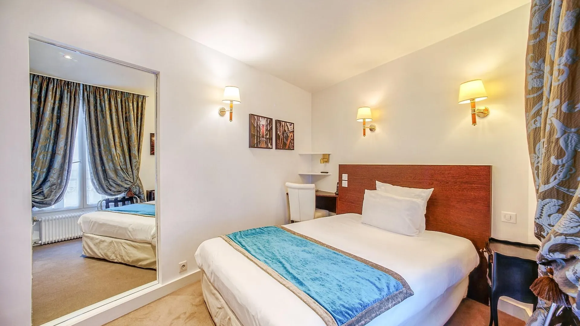 Hotel Queens Boutique
